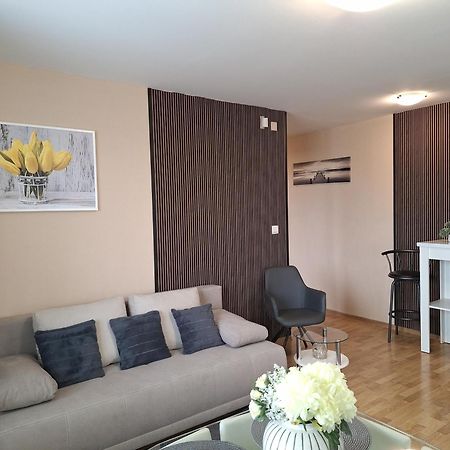 Apartman Elegance Liptovský Mikuláš Esterno foto